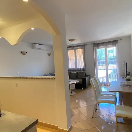 Hana Apartmán